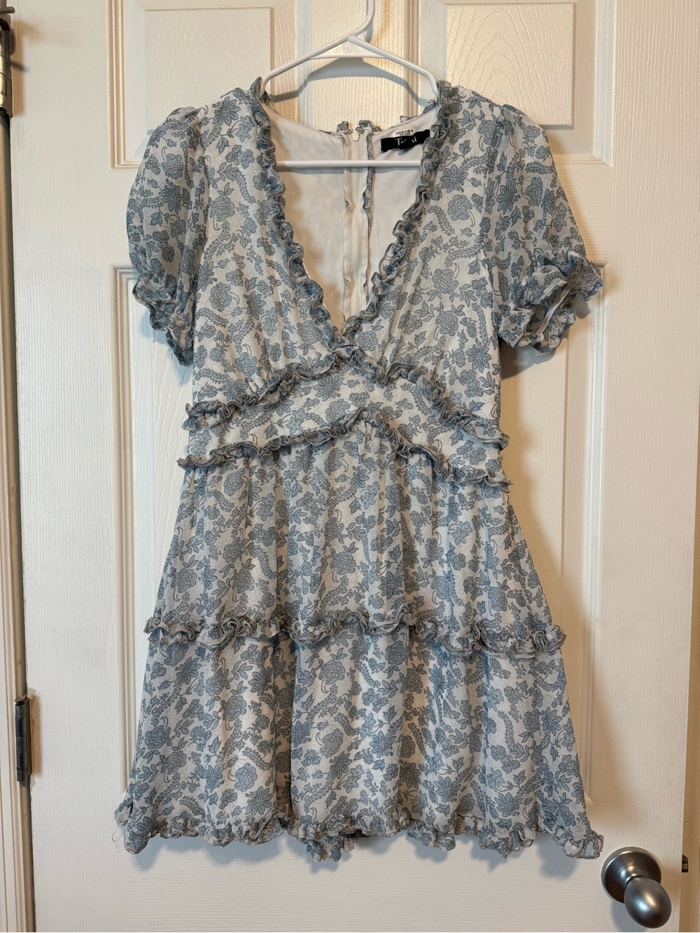 Trixxi Light Blue and White Floral Ruffle Mini Dress